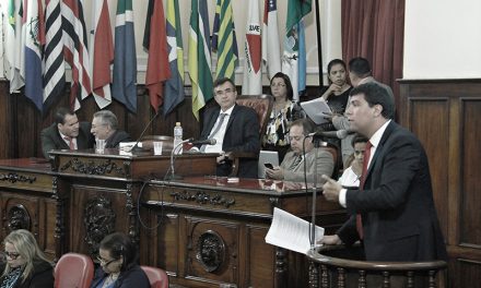 Câmara de Niterói aprova Orçamento de 2019 em primeira discussão
